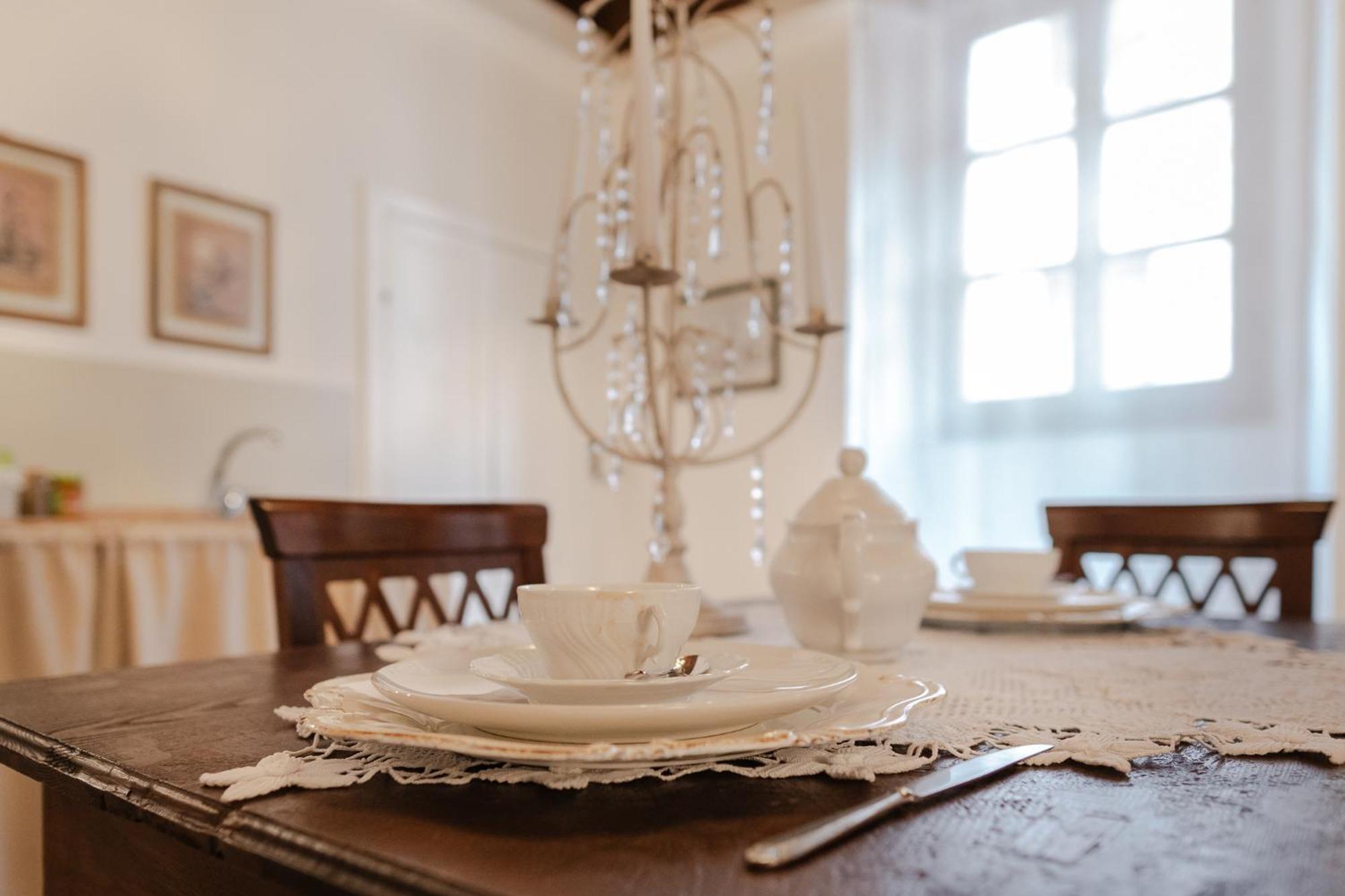 La Finestra Sul Borgo Dimora Storica Apartment Laterina Bagian luar foto
