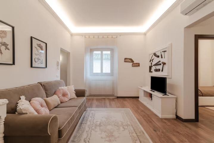 La Finestra Sul Borgo Dimora Storica Apartment Laterina Bagian luar foto