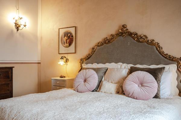 La Finestra Sul Borgo Dimora Storica Apartment Laterina Bagian luar foto
