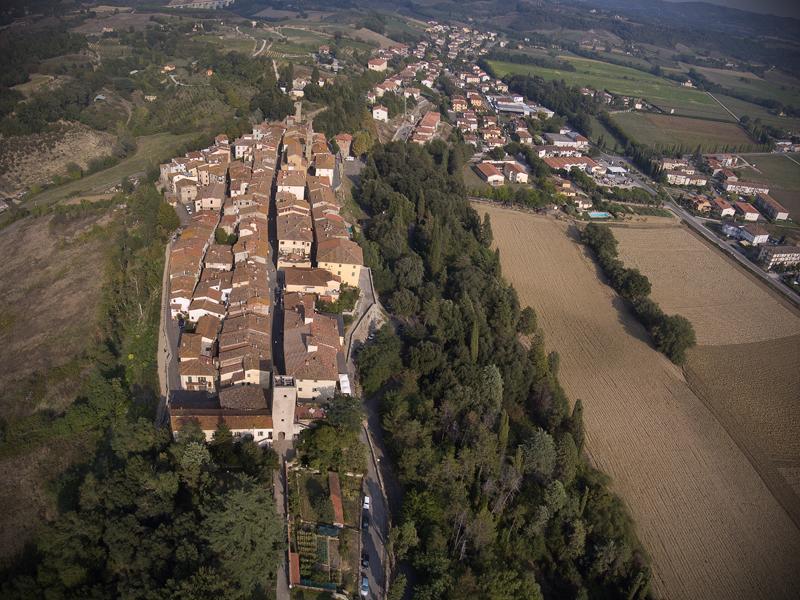 La Finestra Sul Borgo Dimora Storica Apartment Laterina Bagian luar foto