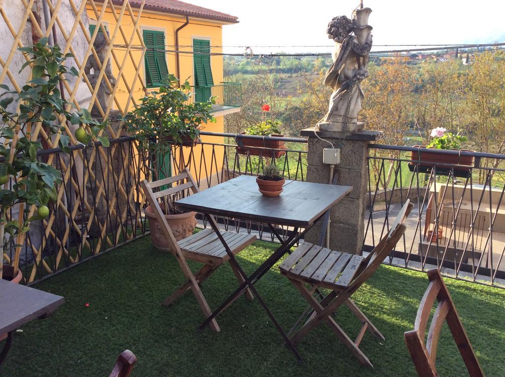 La Finestra Sul Borgo Dimora Storica Apartment Laterina Bagian luar foto